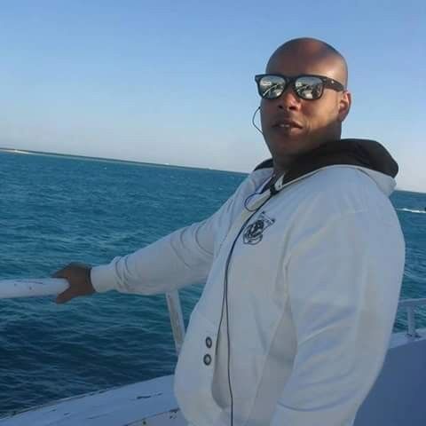 ���� 10381848 ������� Adam, 43 ����, ���� ���������� � �����-����������