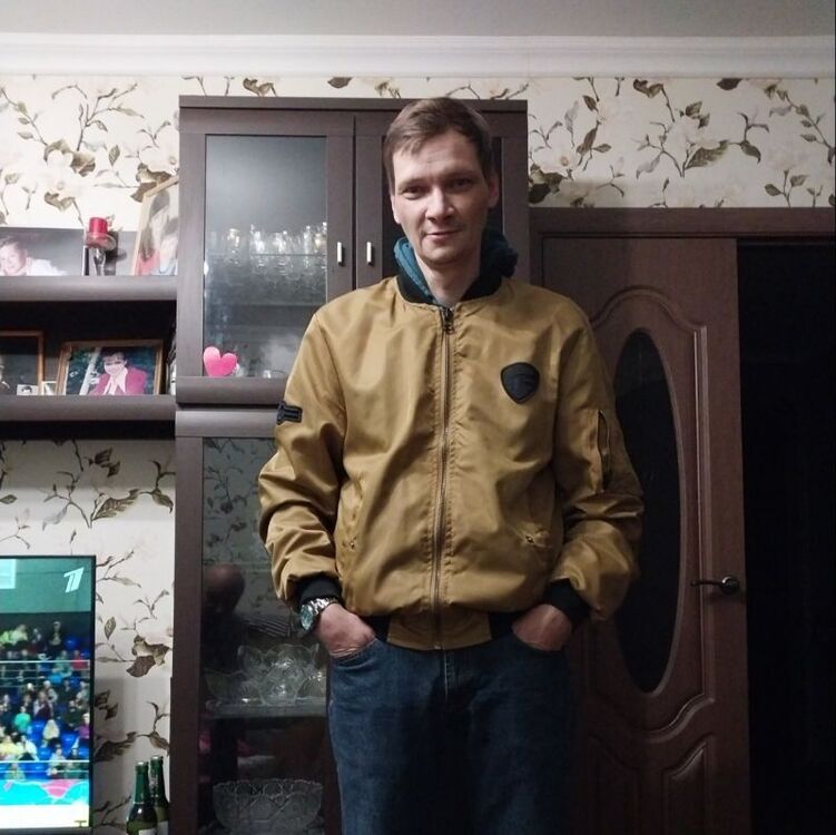  43931788  , 45 ,    