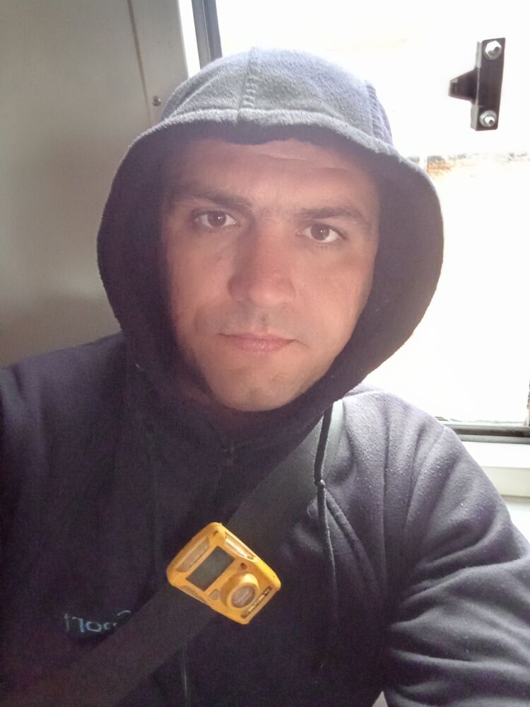  42118128  , 35 ,    
