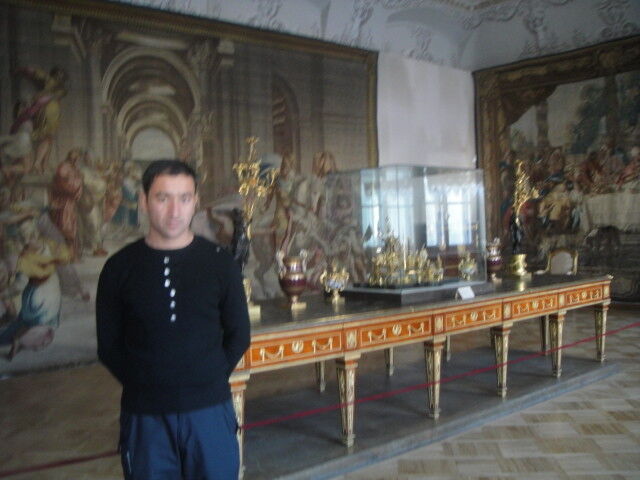 ,   Dima, 42 ,   