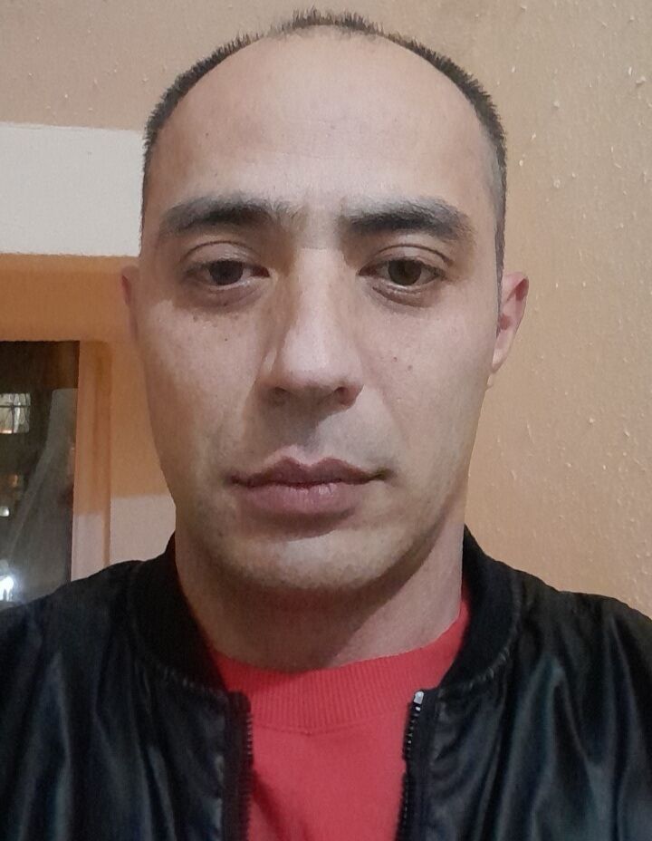  -,   Sharof, 39 ,   ,   