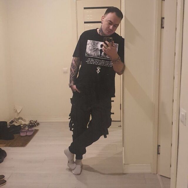  40776768  , 28 ,    -