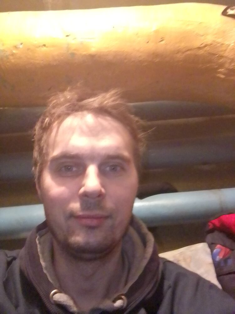  33357238  , 39 ,    