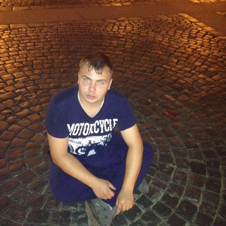  8247728  , 34 ,    