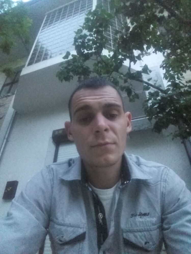  ,   Iurii, 36 ,   ,   , c 