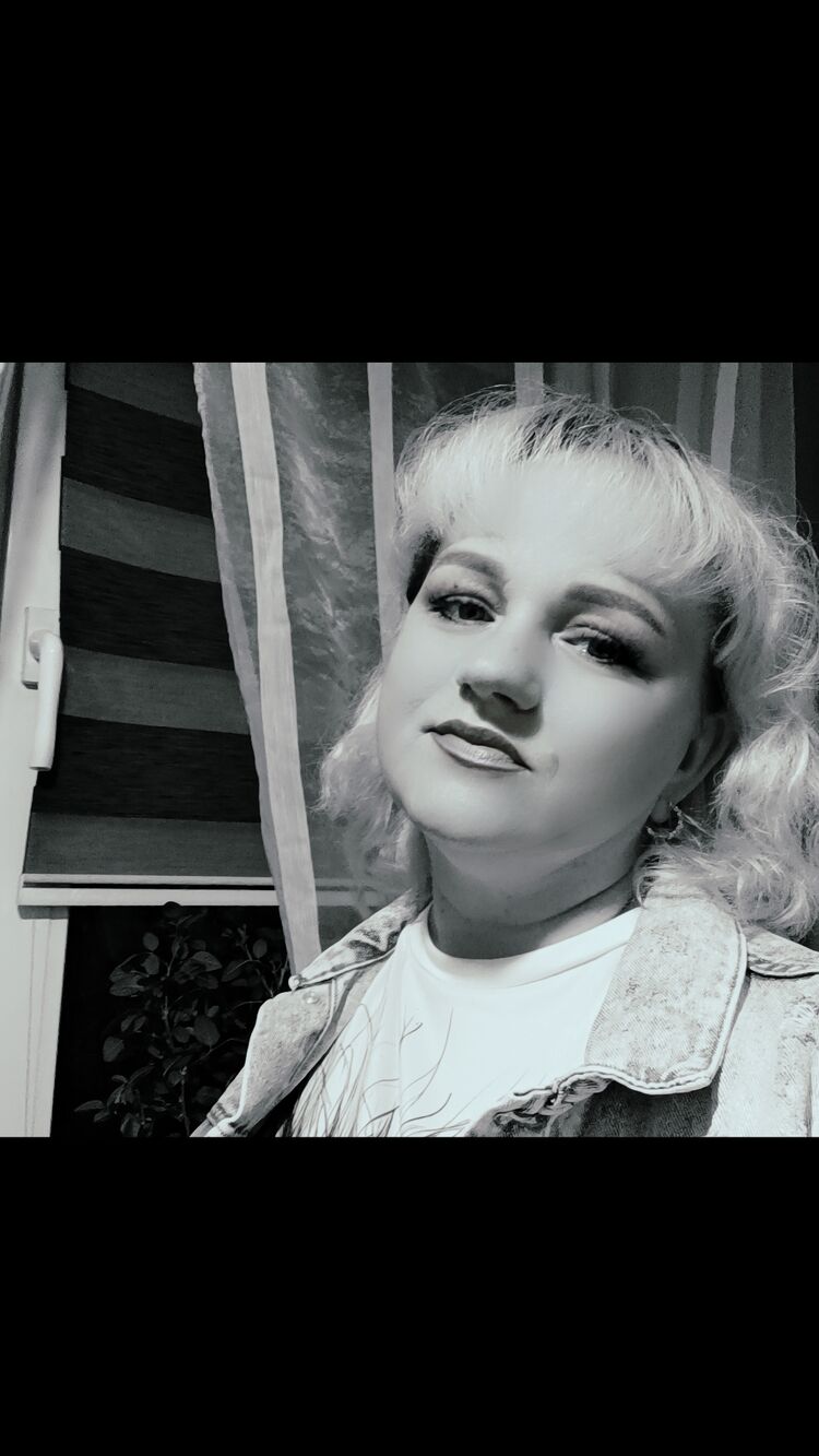  Gliwice,   Natalia, 45 ,     , c 