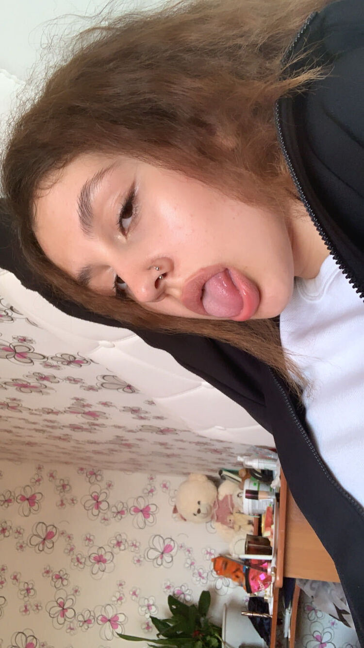  26751558  , 26 ,    -