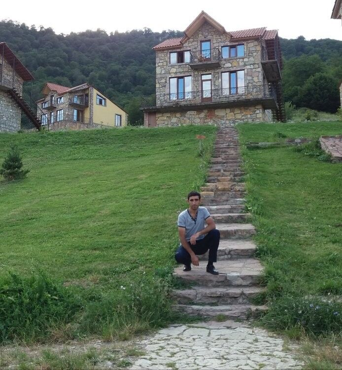  ,   ARMEN, 35 ,   ,   , c 