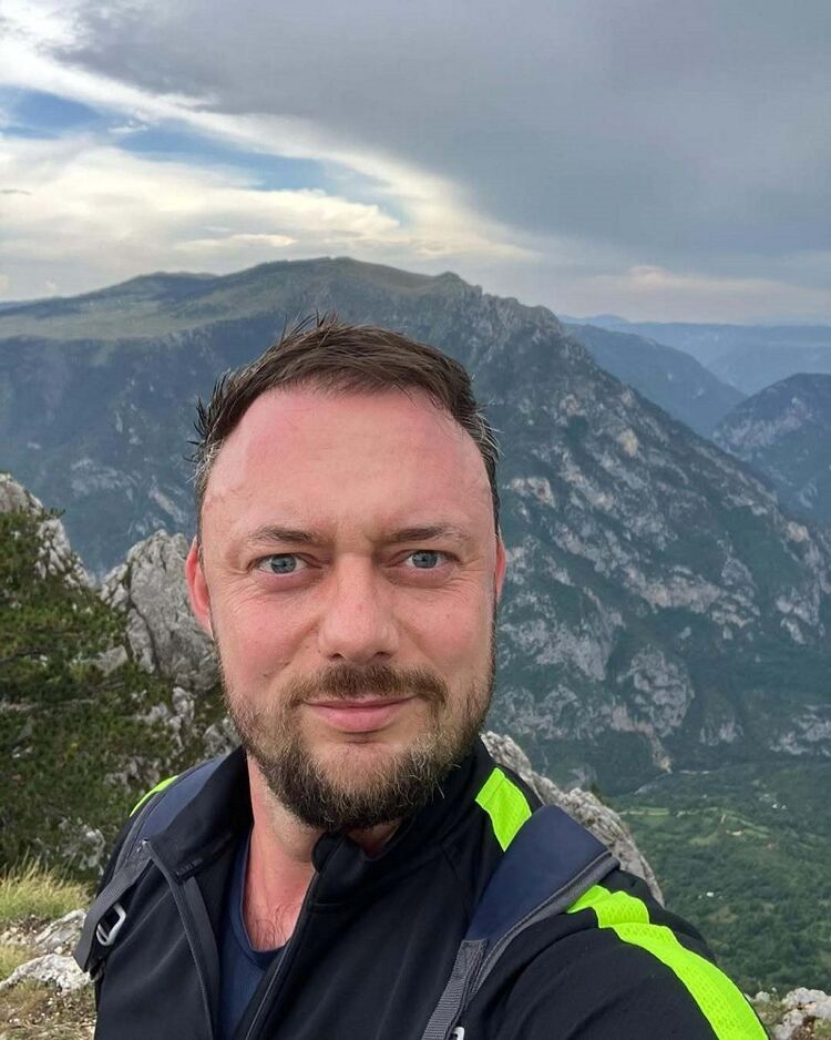  --,   , 40 ,   ,   