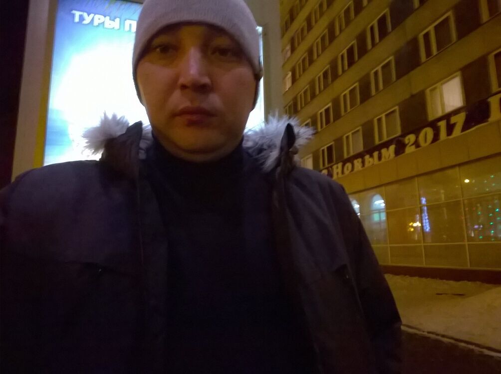 ���� 9833698 ������� ����, 41 ���, ���� ���������� � �����������