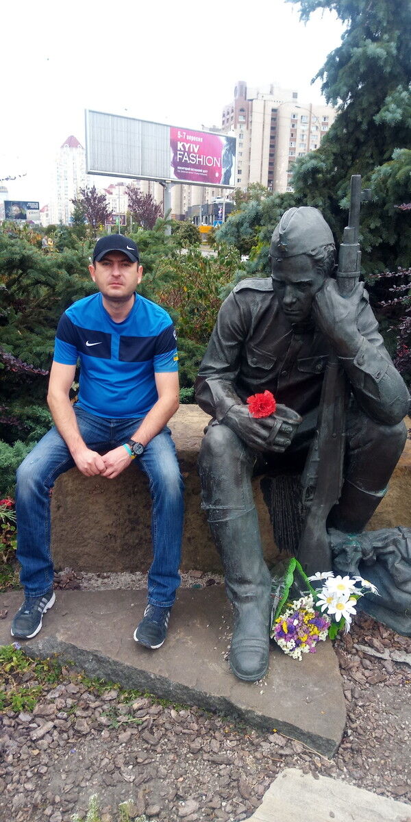  ,   Volk, 41 ,   ,   , c 