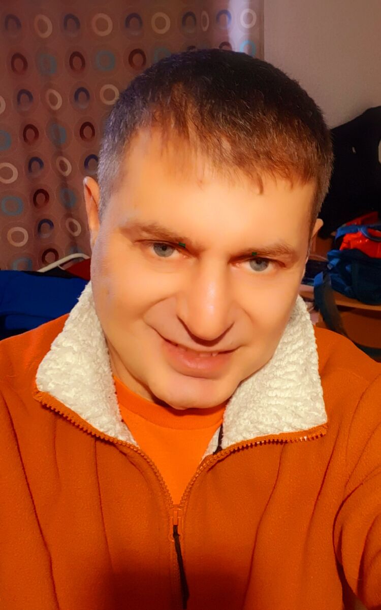  33913398  , 47 ,    