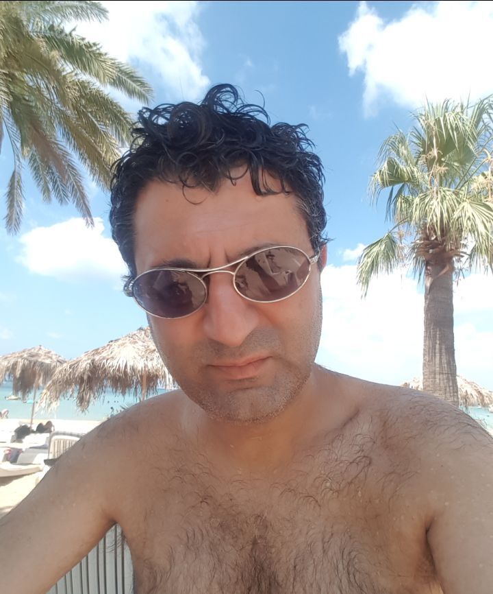  40450328  , 43 ,    