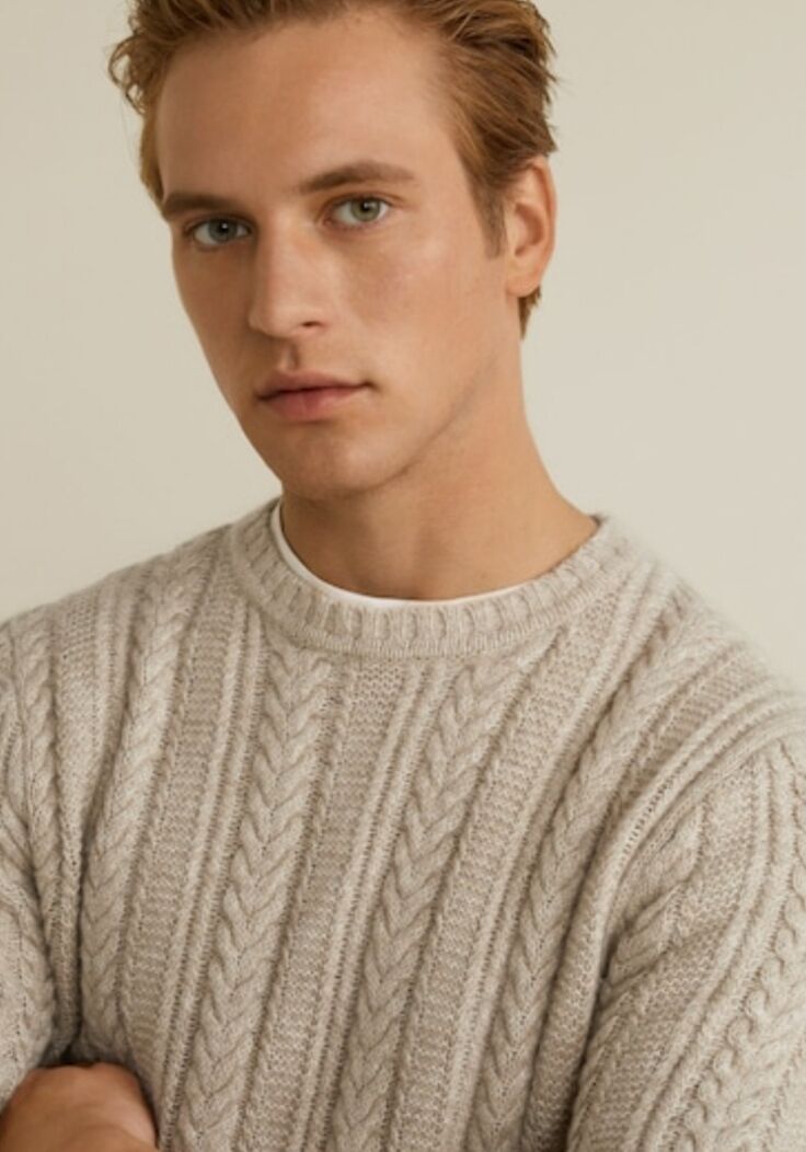 ���� 52400988 ������� �����, 32 ����, ���� ���������� � �����������