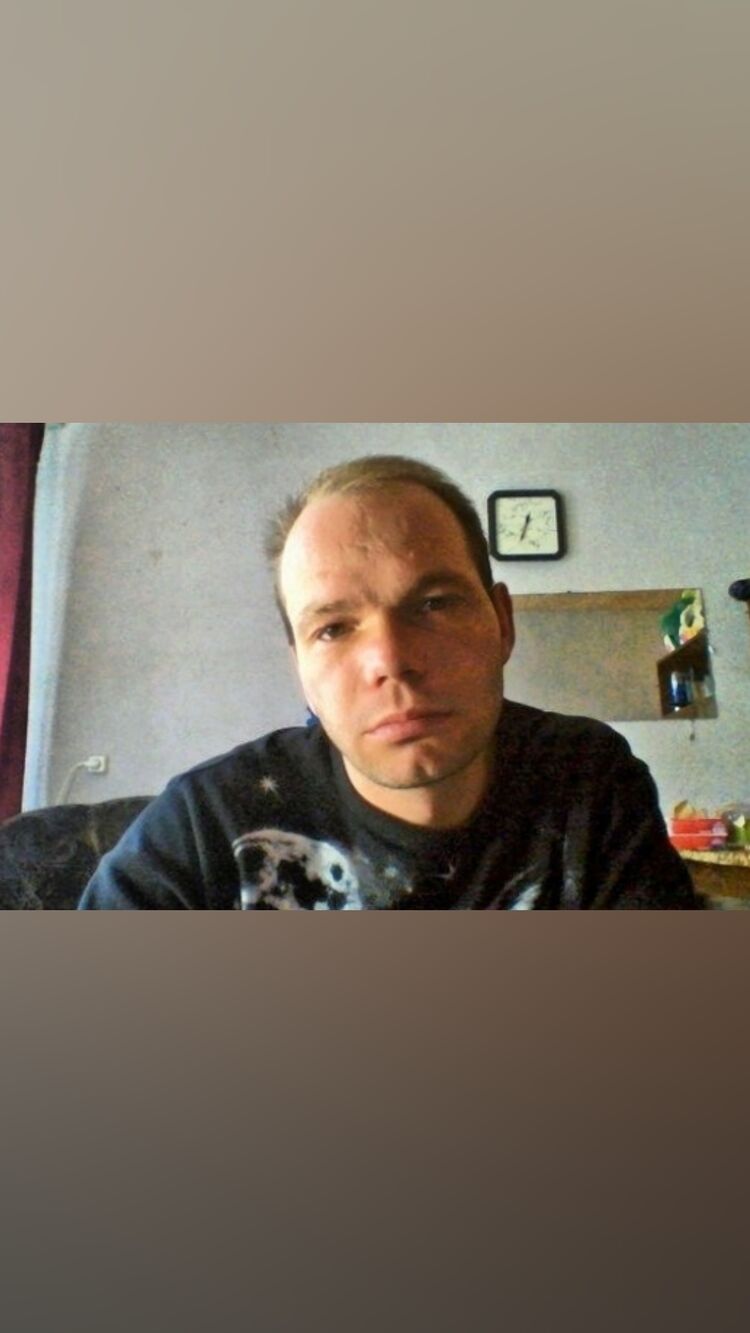  34849488  Oleg, 46 ,    