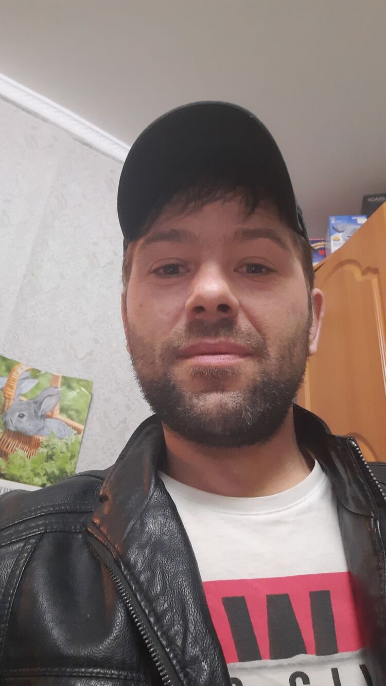  35741108  , 44 ,    