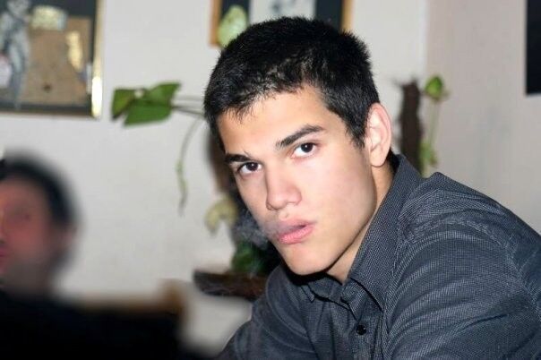  8282388  Giorgi, 30 ,    