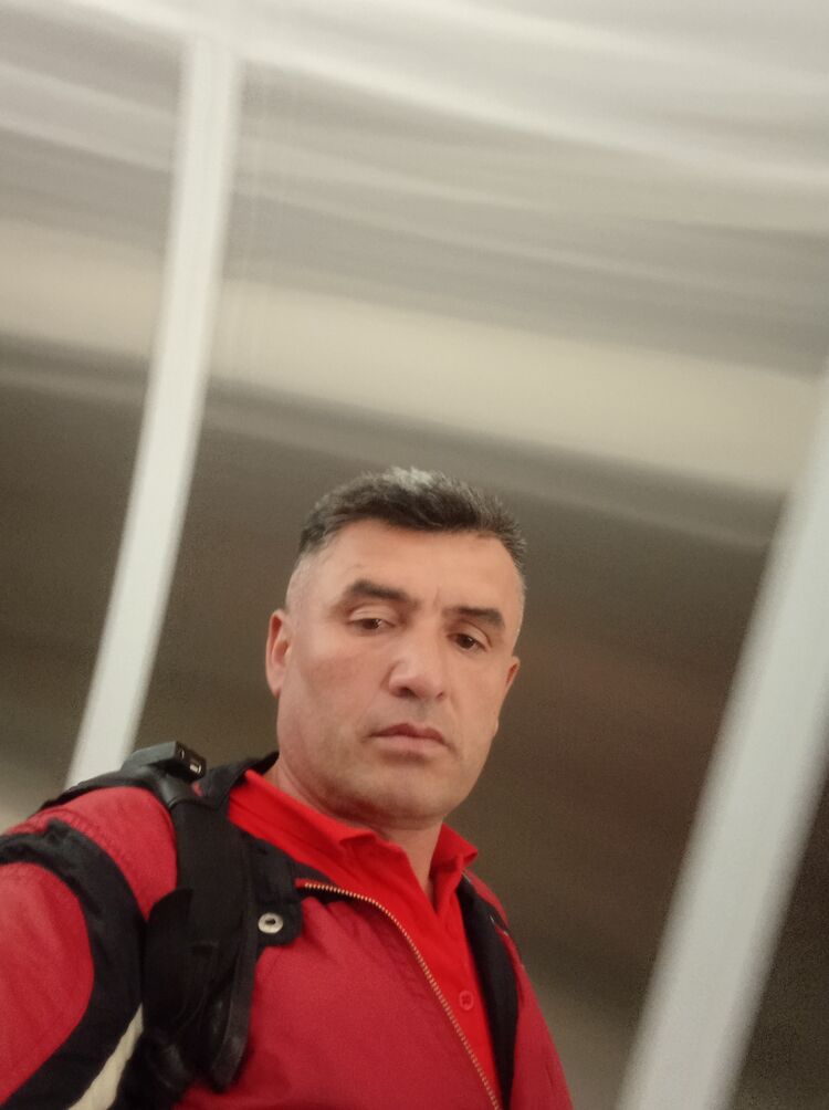  36512998  , 42 ,    