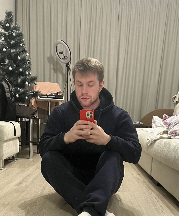  34503788  , 27 ,    --