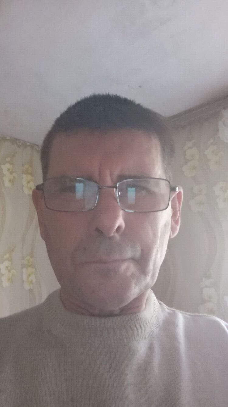  38825168  , 61 ,    