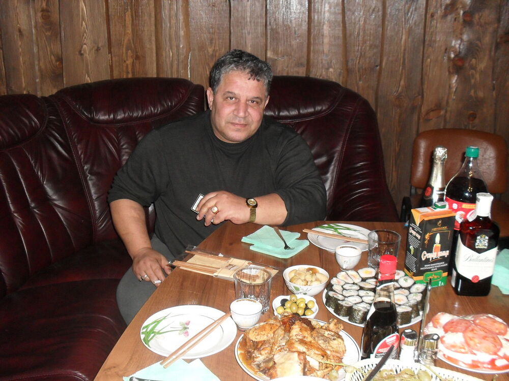 ���� 5273718 ������� Shukri, 60 ���, ���� ���������� � ������