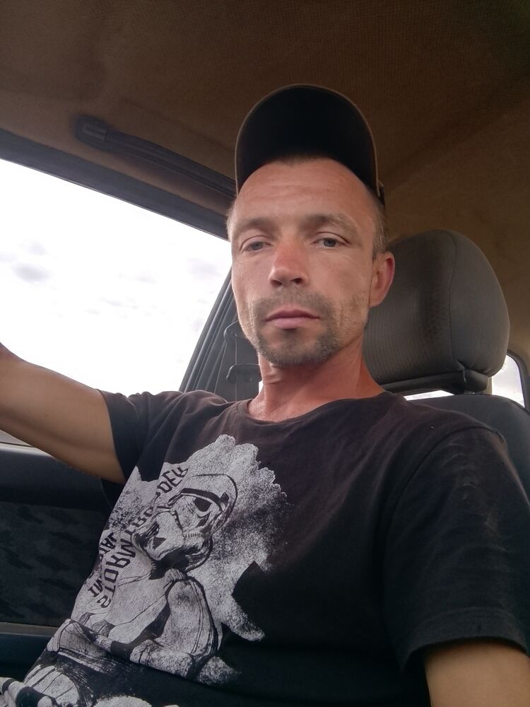  48915578  , 39 ,    