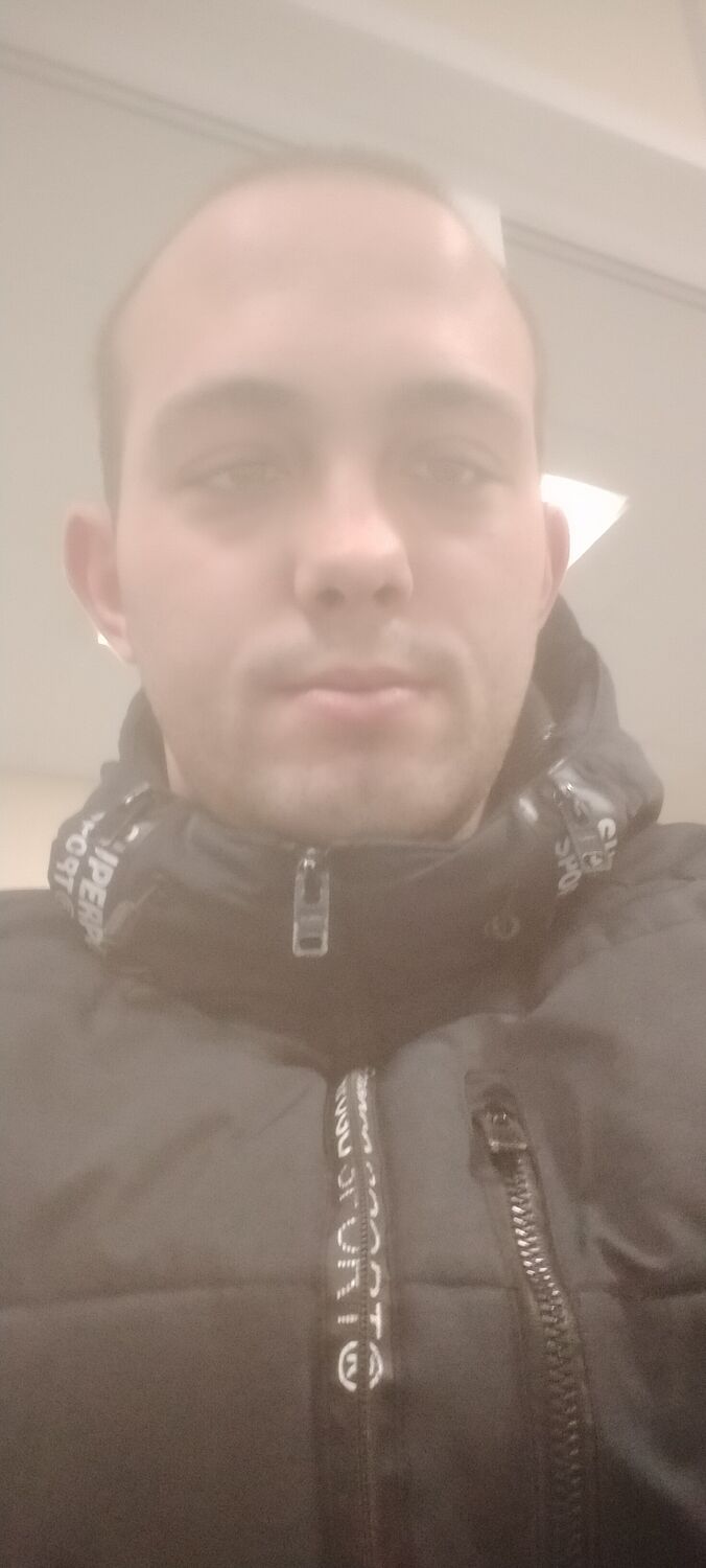  24660548  , 26 ,    