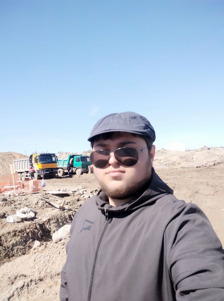  22169308  , 32 ,    