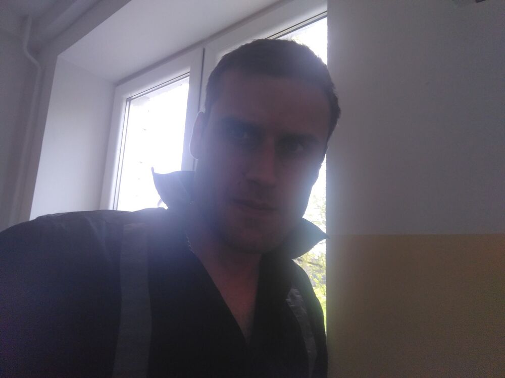  ,   Arturs, 39 ,   ,   , c 