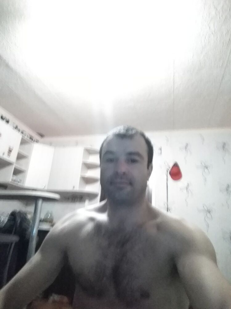  14936878  , 44 ,    