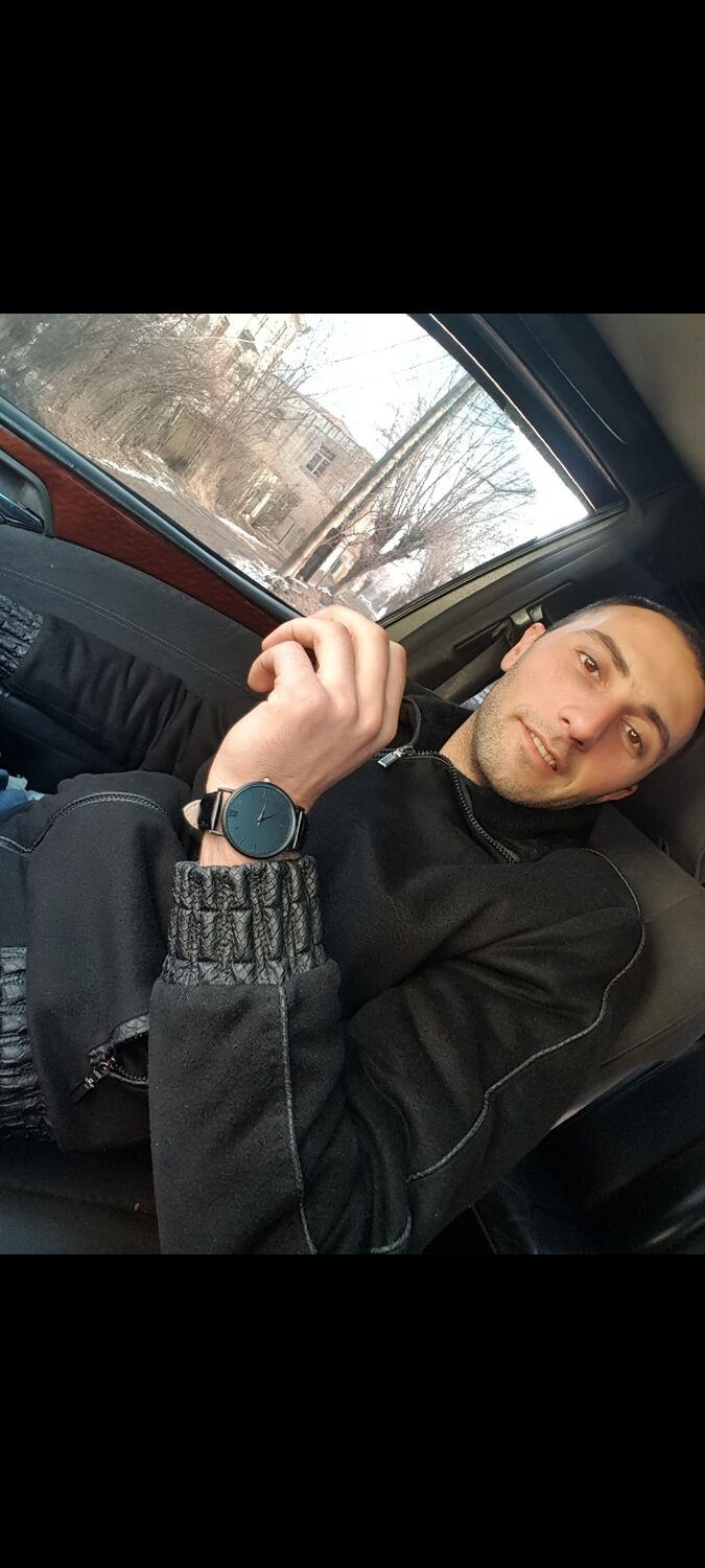  ,   Narek, 35 ,   , c 