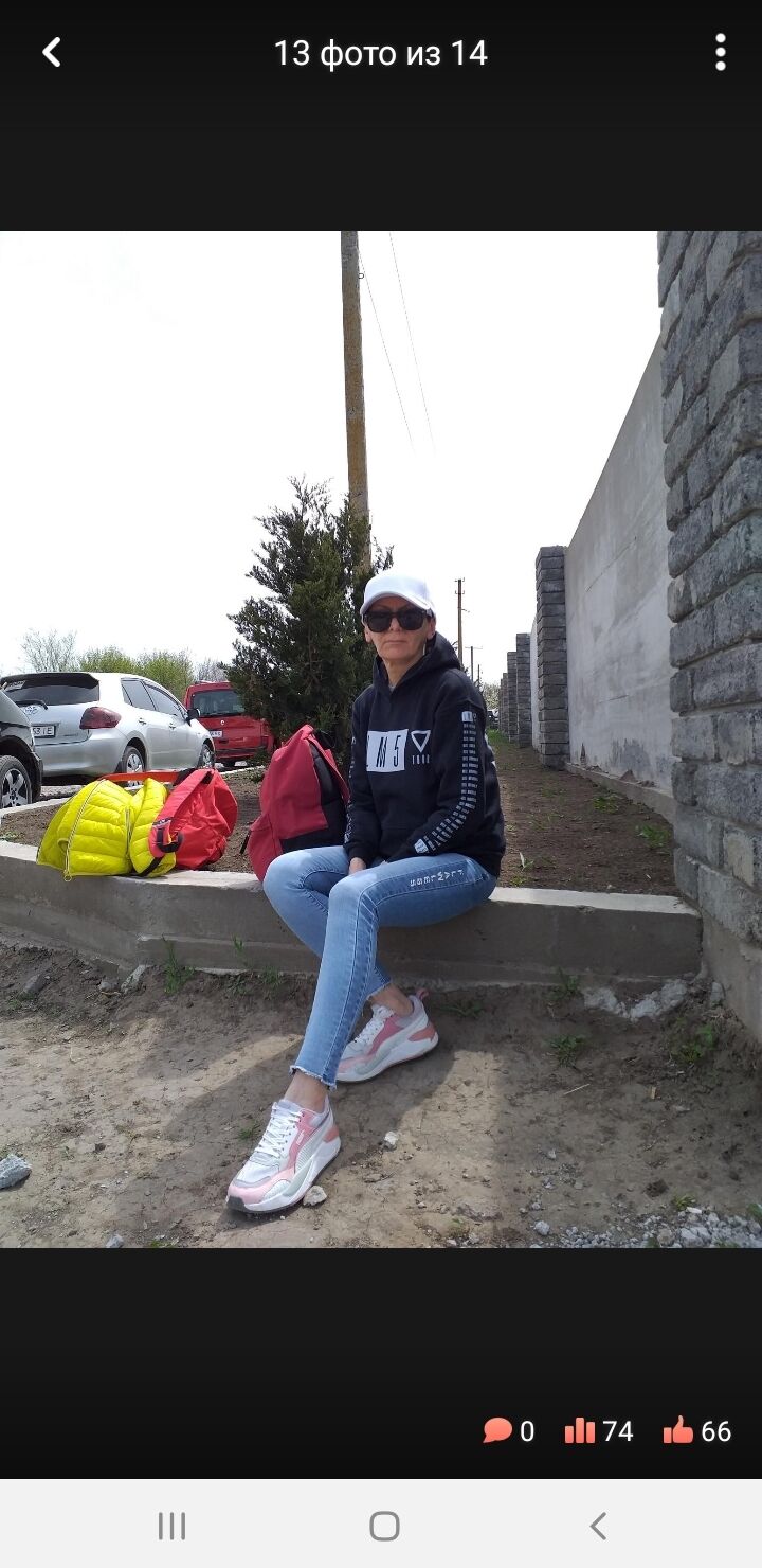  24864818  NiKa, 56 ,    