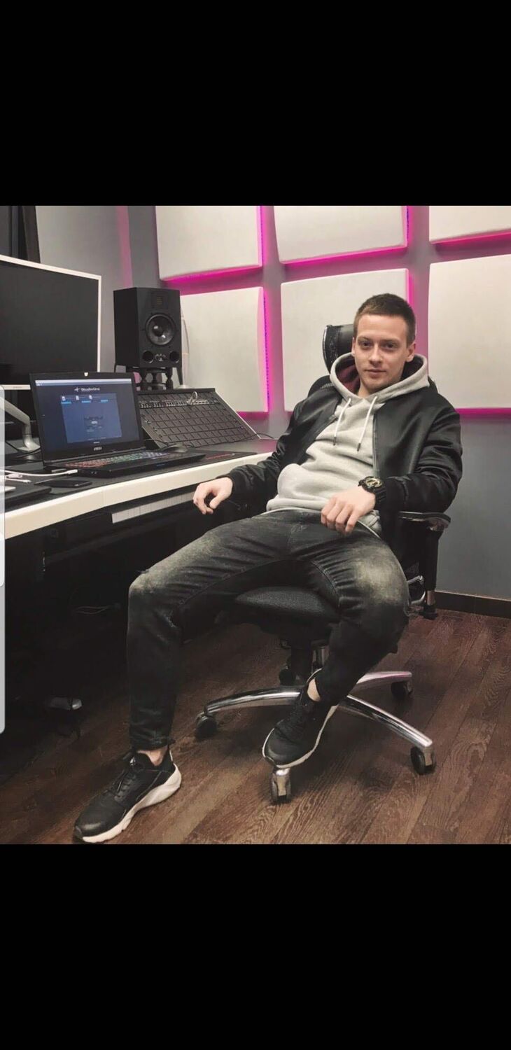 ���� 46918588 ������� Who is, 35 ���, ���� ���������� � ������