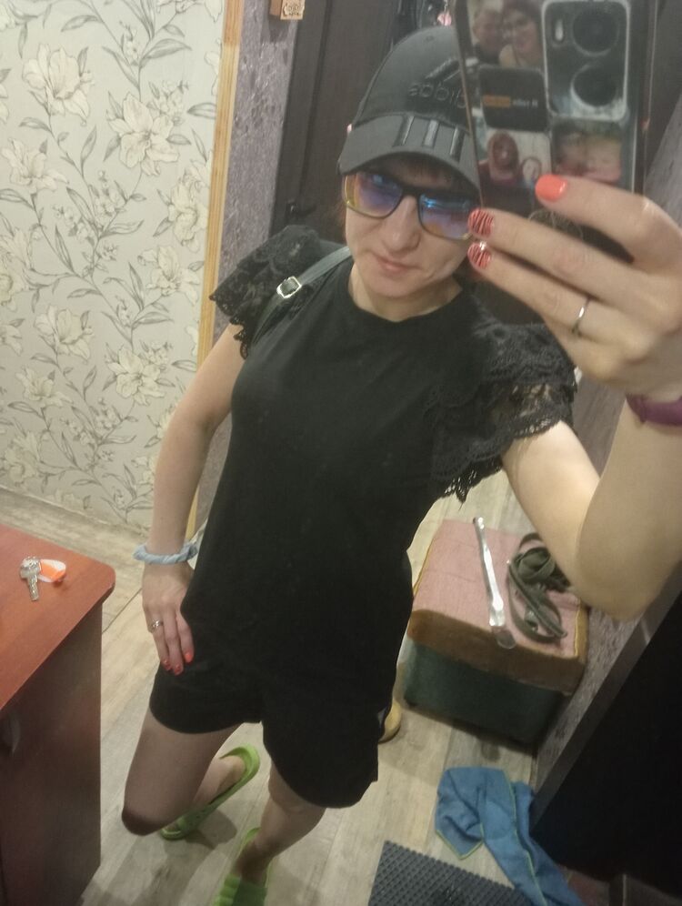  43748938  , 32 ,    