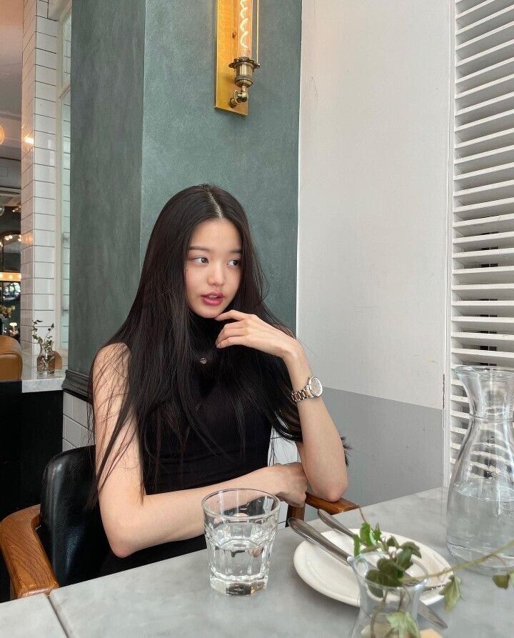  38760738  Wonyoung, 20 ,    