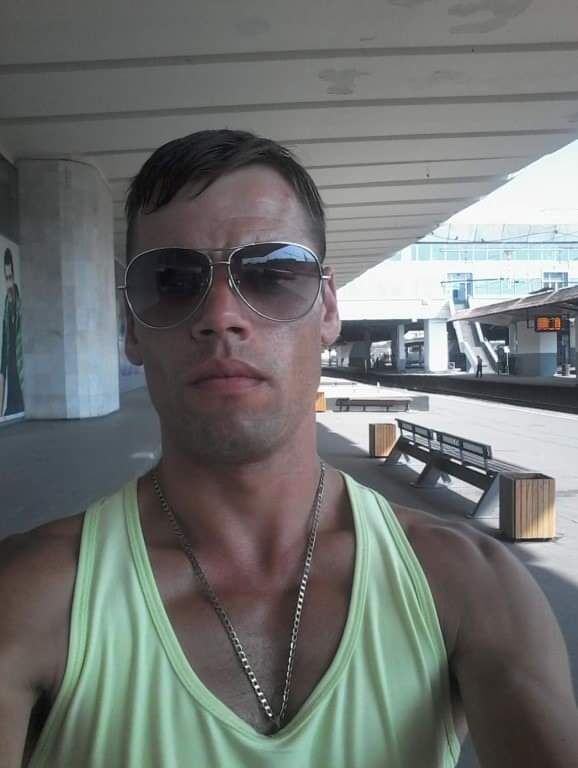  ,   Sergo, 37 ,   ,   