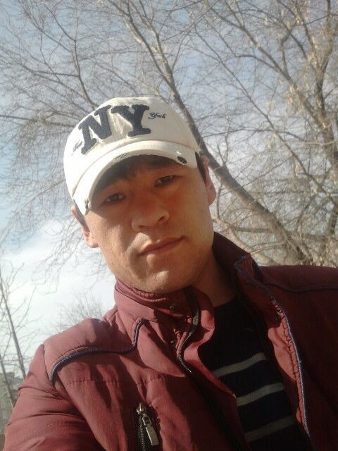  4244658  Nurbek, 39 ,    