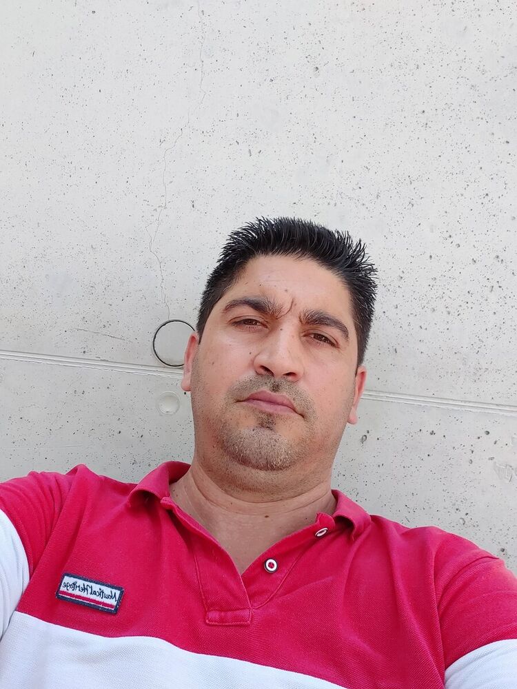  Nicosia,   Stiv, 49 ,   ,   