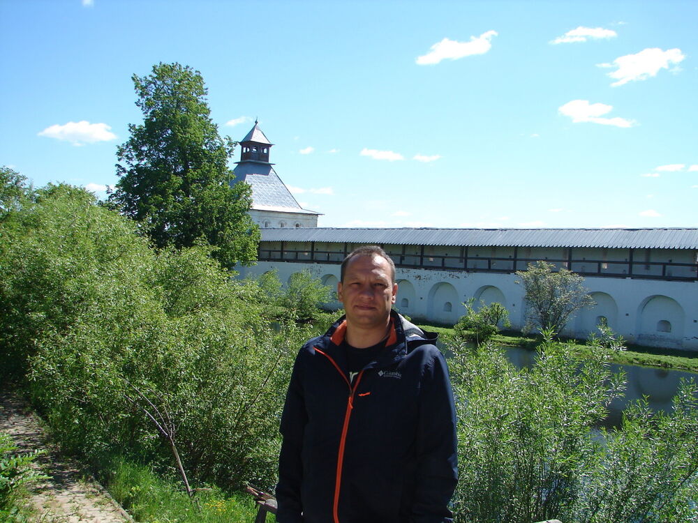  ,   Leha, 44 ,   ,   , c , 