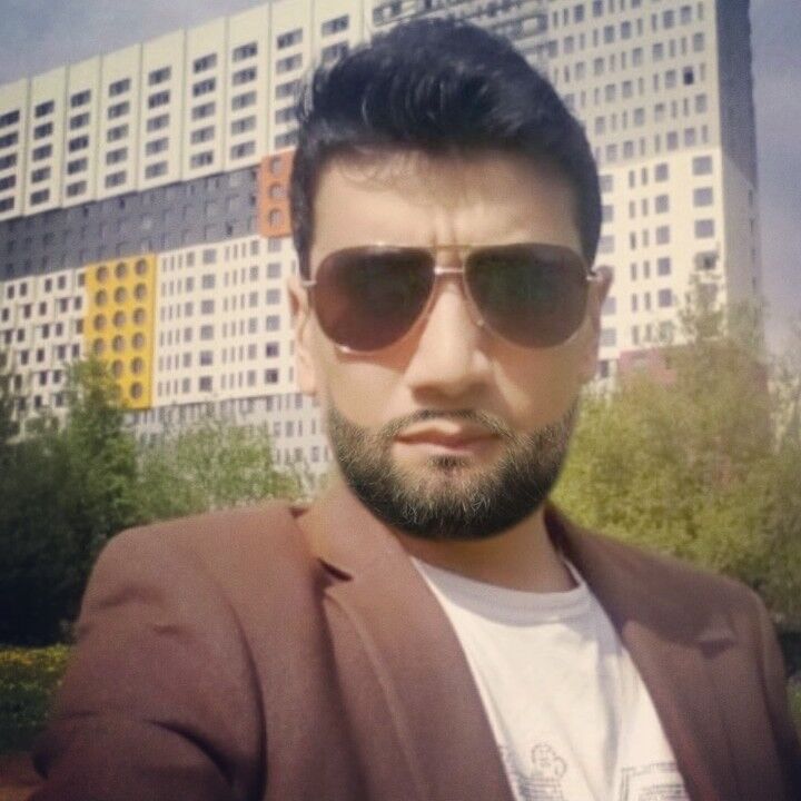  ,   Maks okilov, 35 ,   ,   , c 