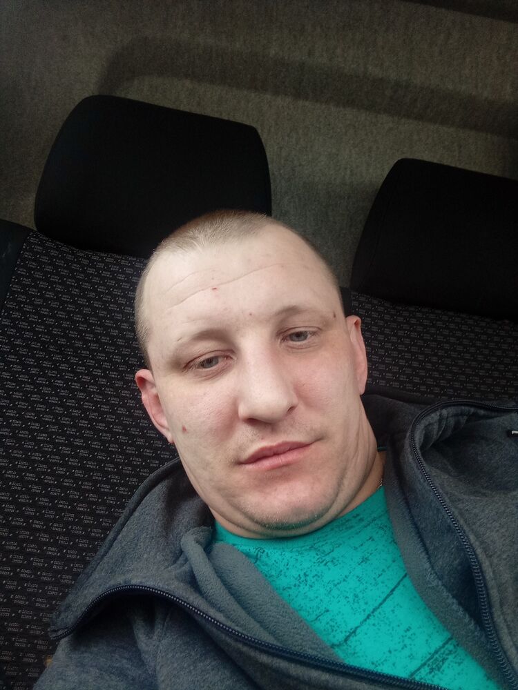  42376858  , 39 ,    