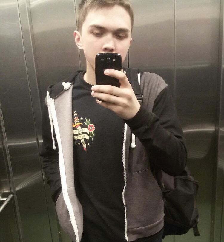  ,   Anton, 28 ,   ,   , c , 