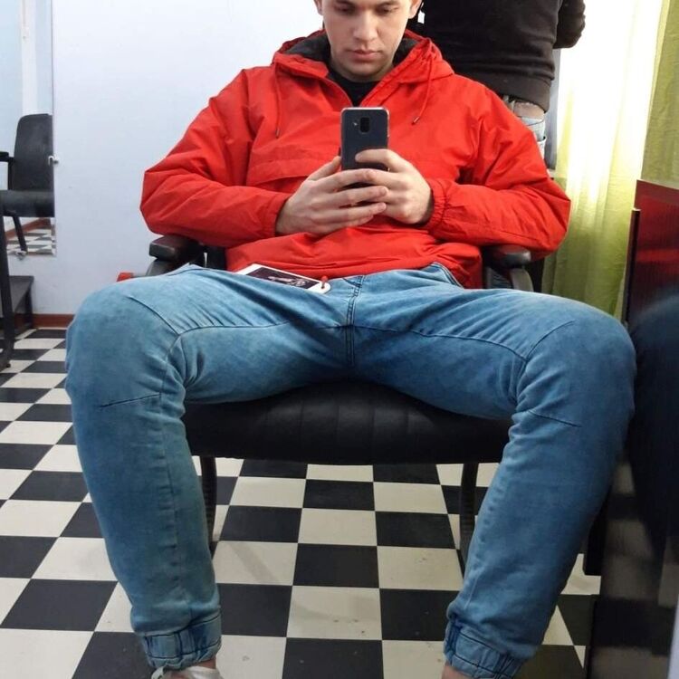  ,   Ruslan, 33 ,   ,   