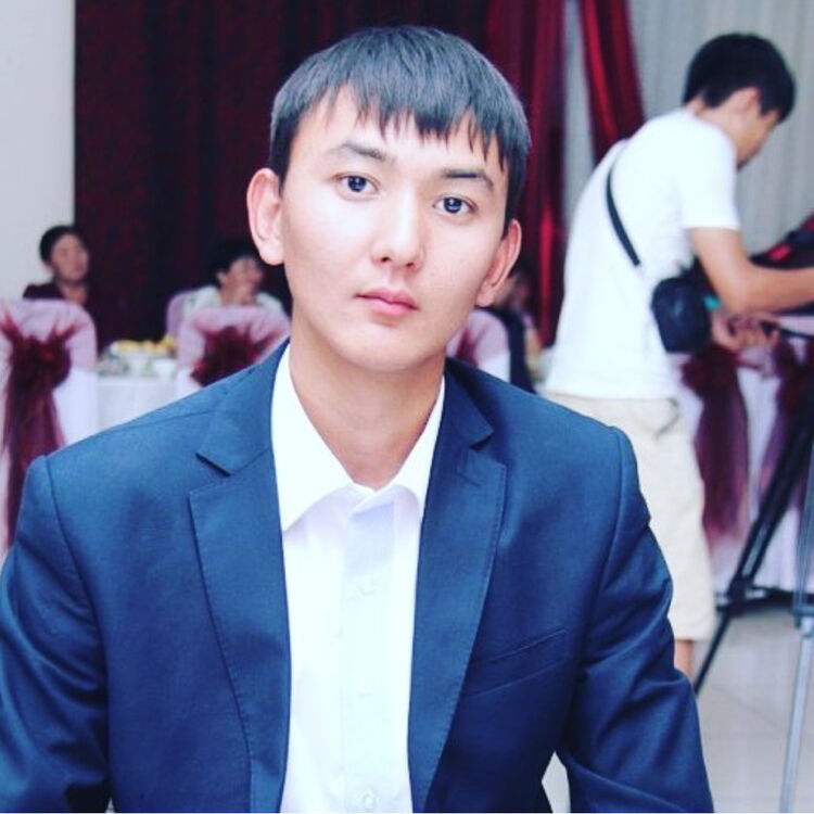  15258438  Altynbek, 30 ,    -