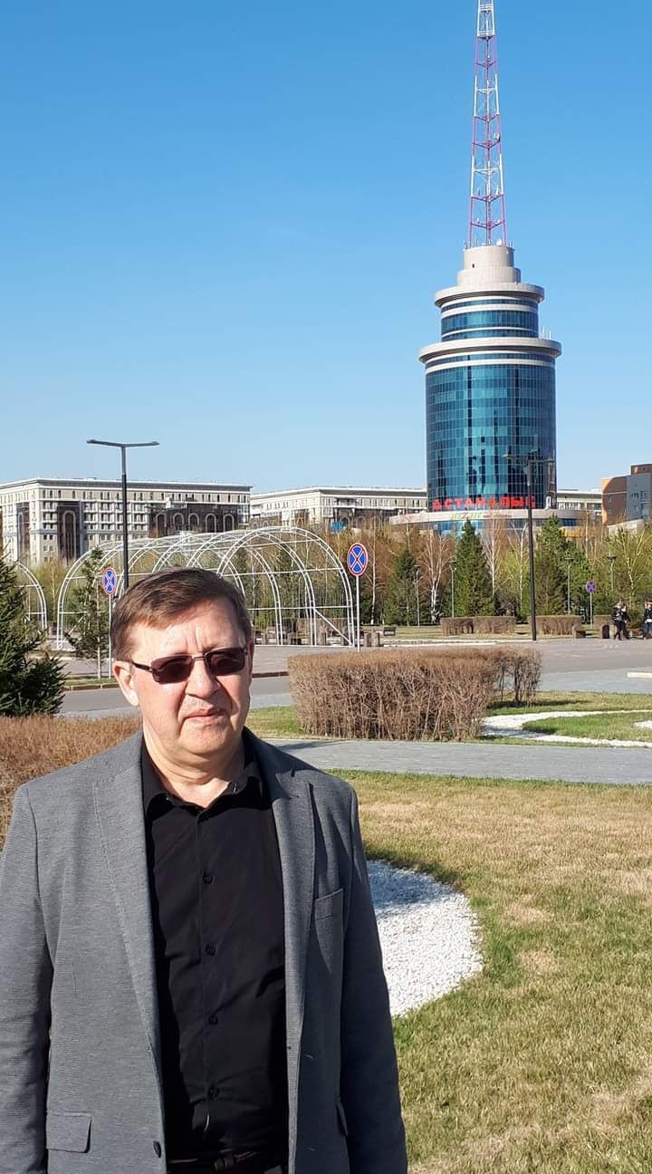  25277218  Daniil, 59 ,    