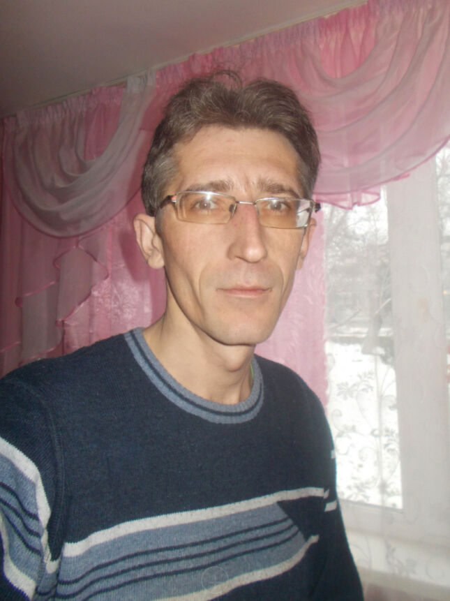 40190858  , 44 ,    
