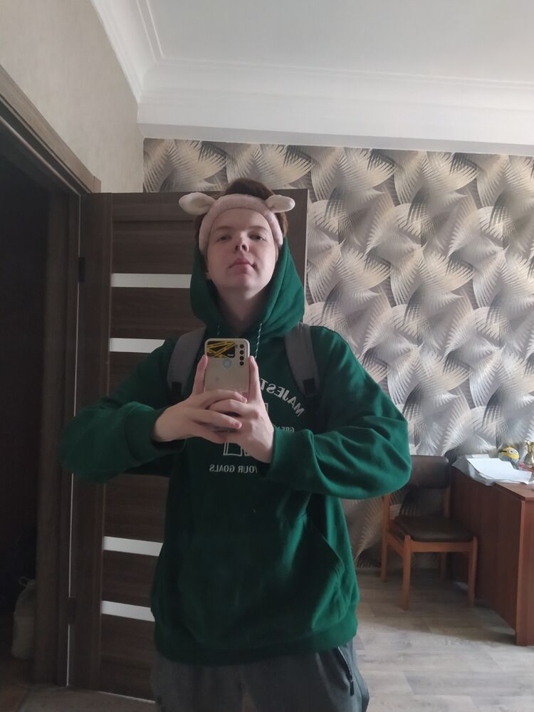  44713408  , 20 ,    