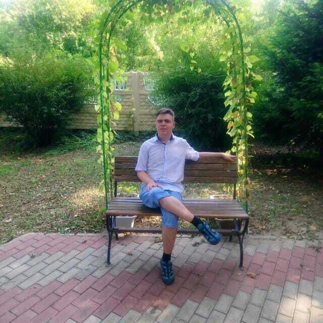  34627928  , 21 ,    