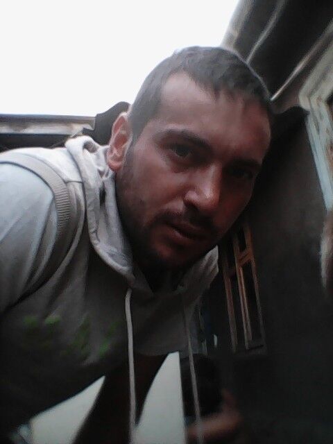  11345958  , 37 ,    