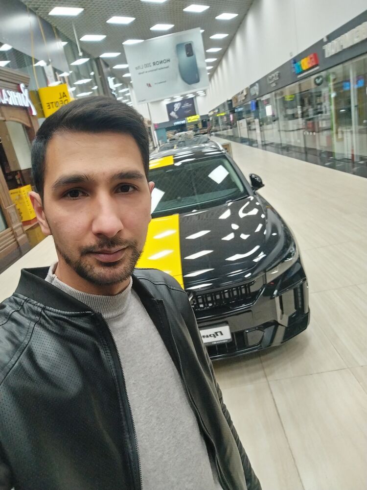  49533518  , 30 ,    